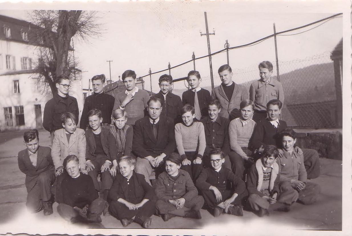 Classe de Monsieur KATGELY en 1949-50
